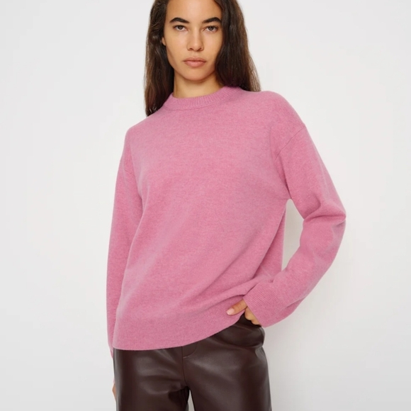 New Reformation Soft Pink Crew Sweater L - Picture 1 of 8